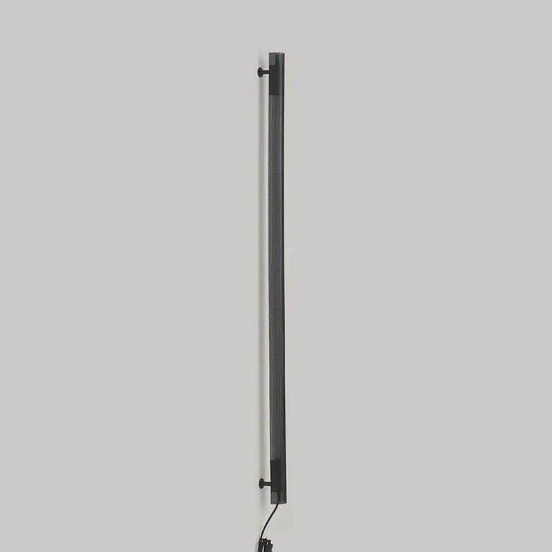 Nuad Radent Wall Lamp (Black / Length: 1350 mm) - Second Chance