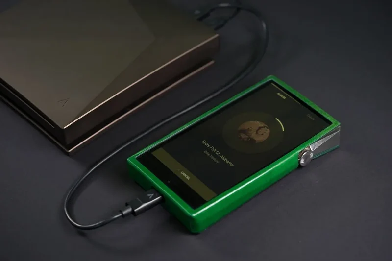Astell Kern PEE12