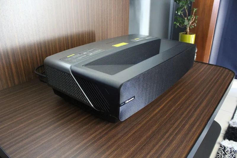 Hisense 88L5VG Noir