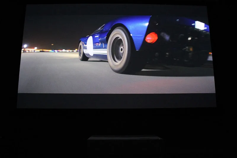 Optoma CinemaX P2