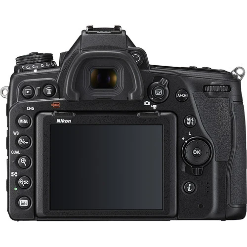 Nikon D780 Boîtier + AF-S 24-120mm f/4 VR