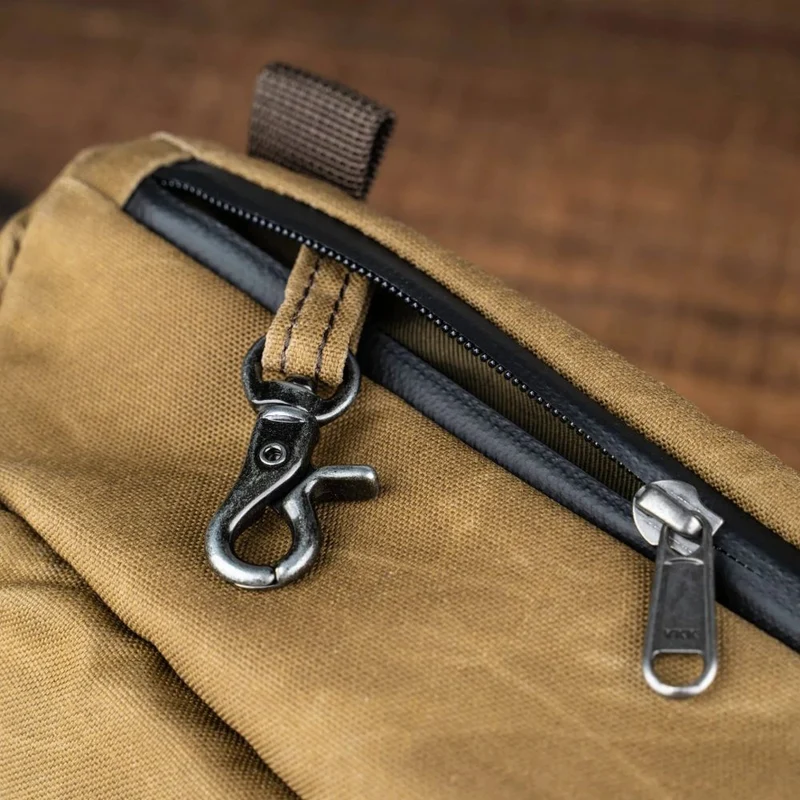 Wotancraft Banane / Sling Pochette 3.5L - Kaki