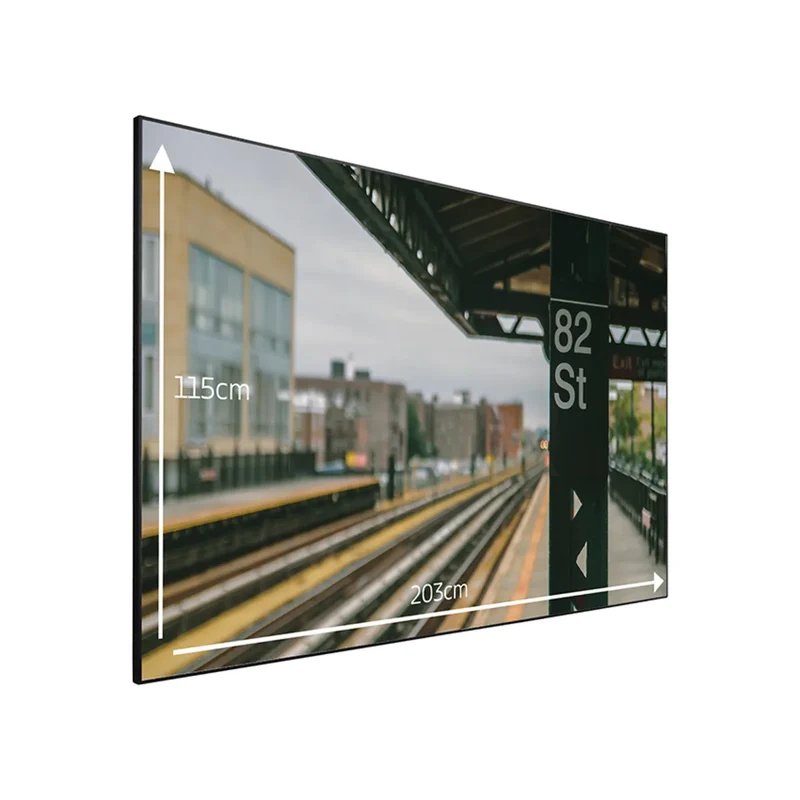 Lumene Movie Palace UHD 4K Extra Bright 200C