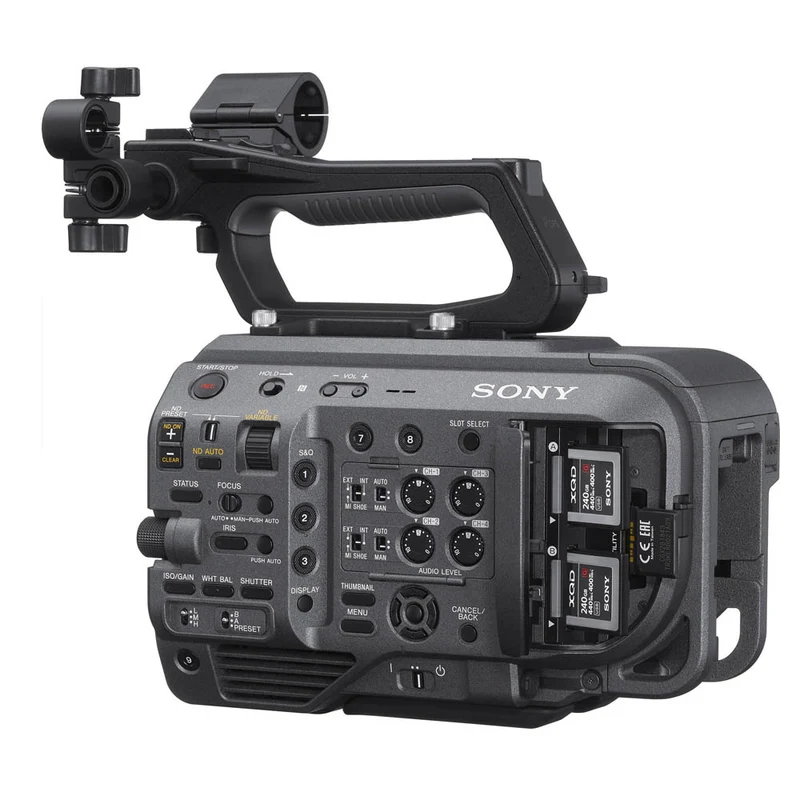 Sony PXW-FX9 + SEL FE 28- 135MM POWERZOOM f / 4.0G (PXW-FX9VK)