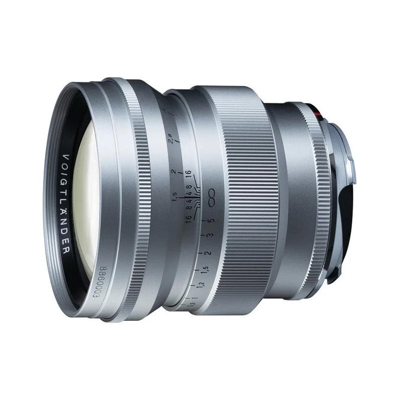 Voigtländer Nokton 75mm f / 1,5 argent