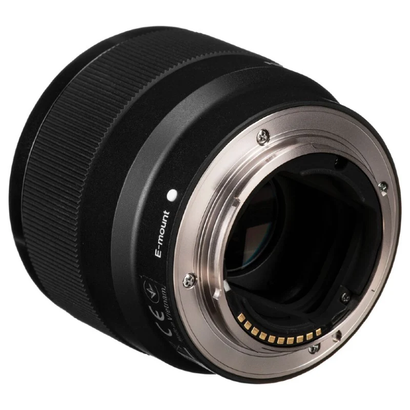 Sony FE 50mm f/1.8