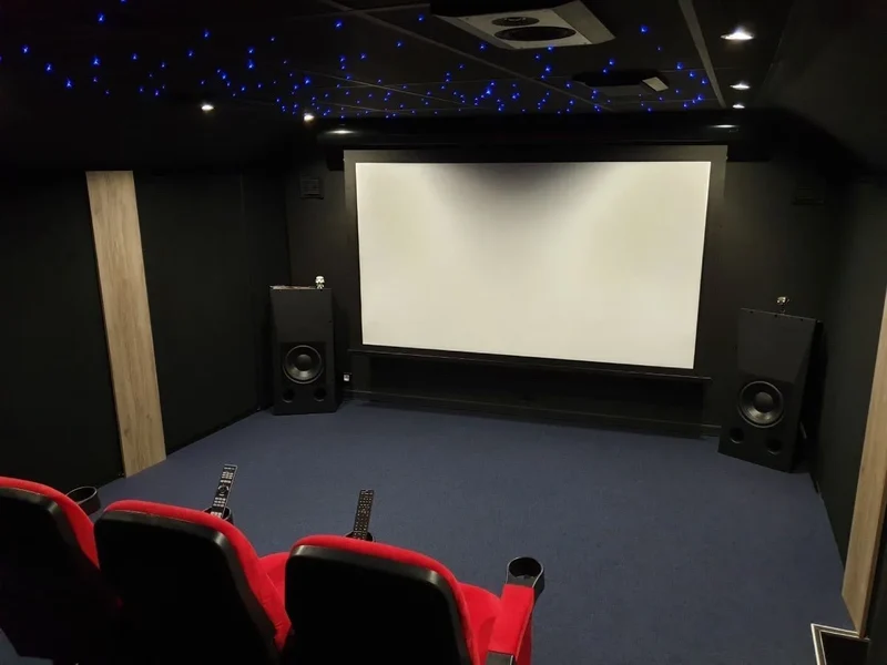 Lumene Coliseum Acoustic UHD 4K 200C
