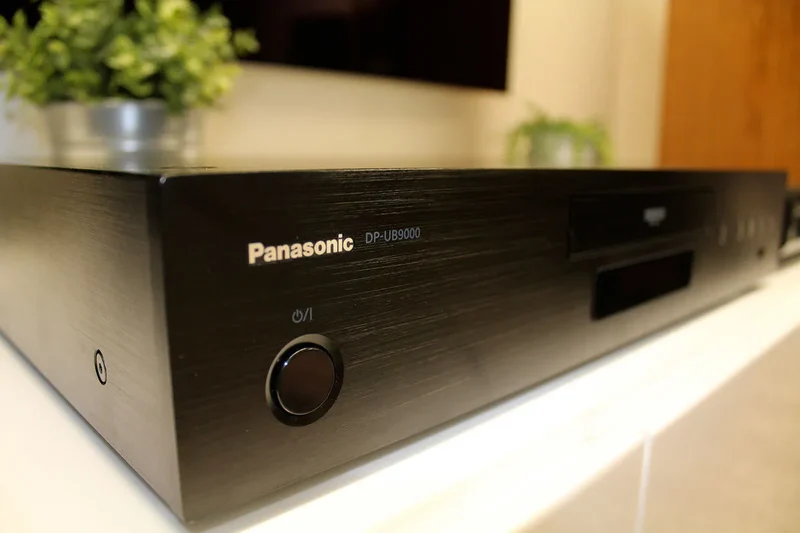 Panasonic DP-UB9000