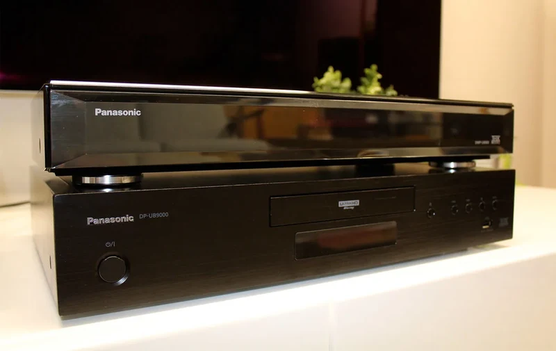 Panasonic DP-UB9000