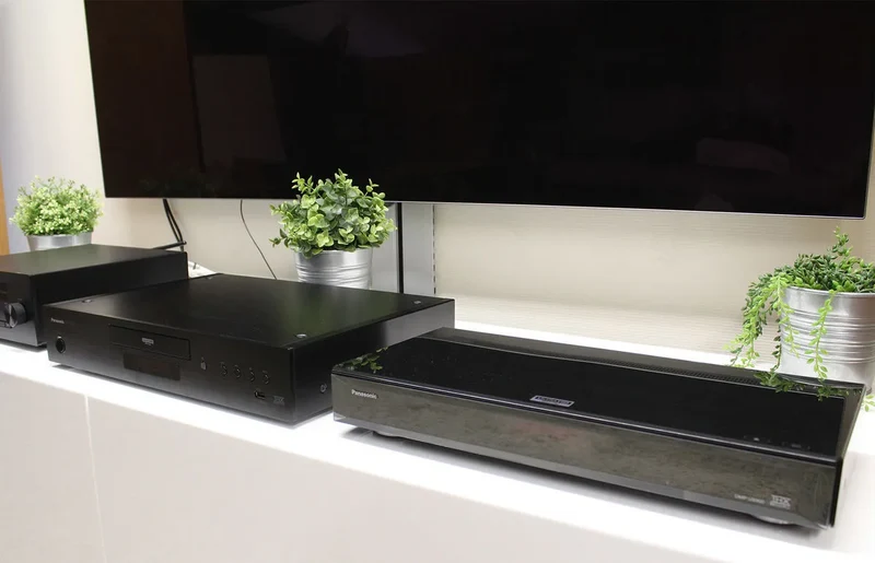 Panasonic DP-UB9000