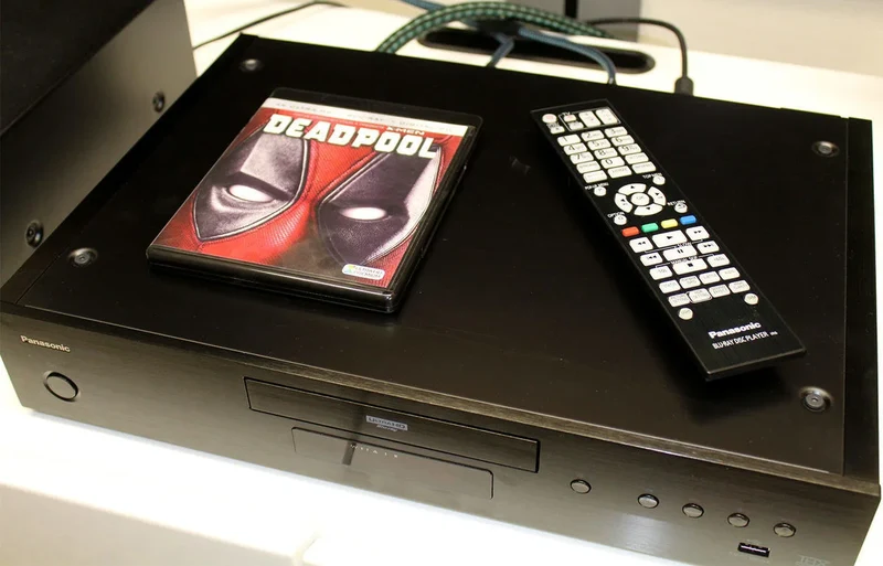Panasonic DP-UB9000