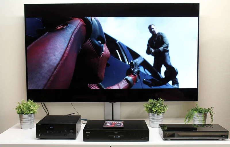 Panasonic DP-UB9000