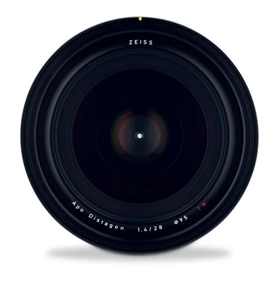 Zeiss Otus 28mm f/1.4 ZE Canon