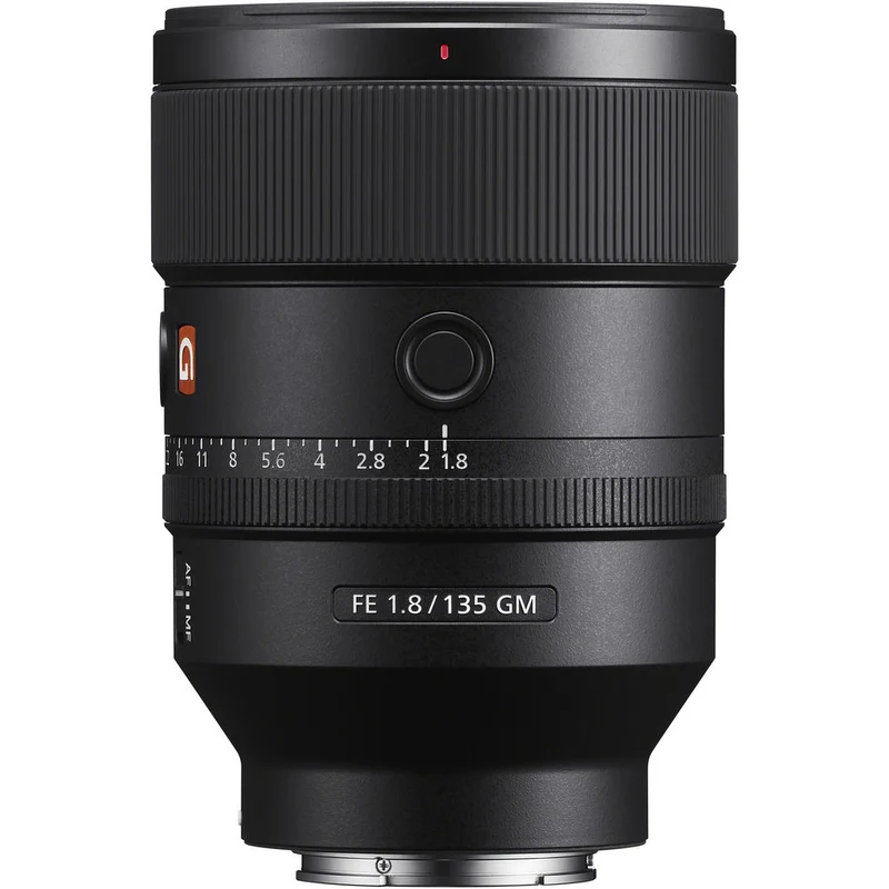 Sony 135mm f/1.8 FE GM Plein Cadre