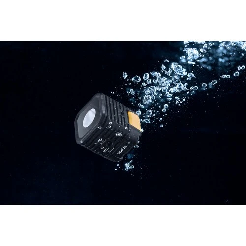Godox WL4B - Lampe LED étanche avec batterie intégrée
