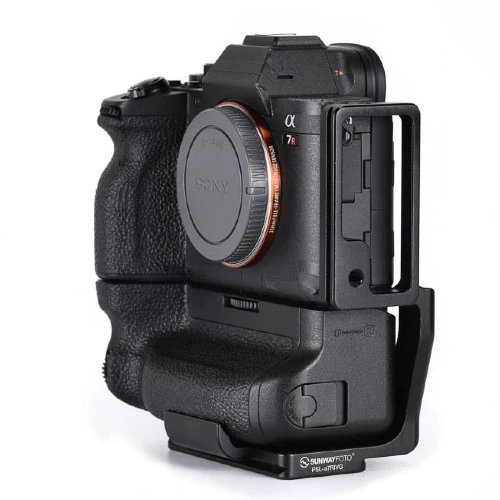 Sunwayfoto L-Plate pour Sony A7RIV poignée incluse