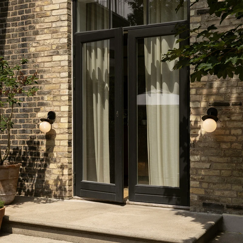 Nuura Liila Wall Outdoor Lamp