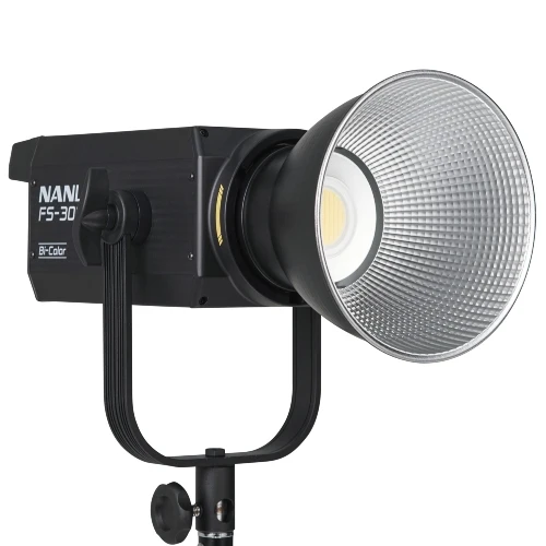 Nanlite FS300B LED Kit Triple (avec pied d'éclairage et boîte à lumière)