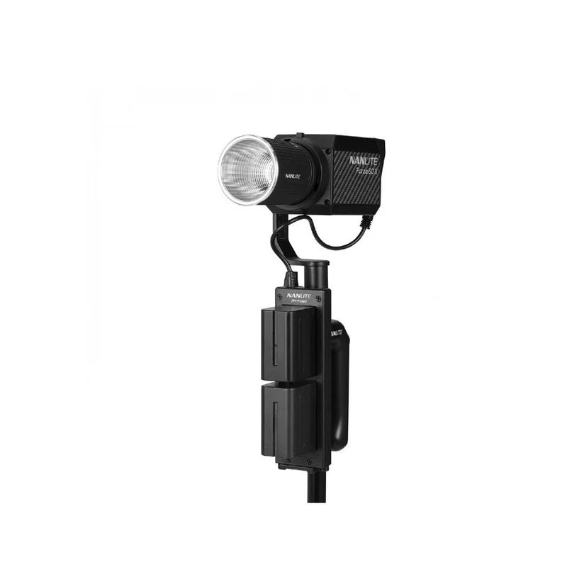 Nanlite Forza 60 II Kit Triple LED (avec boîtier, pied d'éclairage, fresnel et boîte à lumière)
