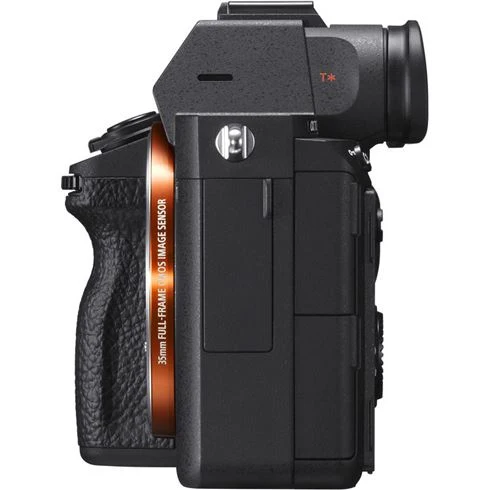 Sony A7 Boîtier mark III + Tamron 28-75mm f/2.8 DI III VXD G2