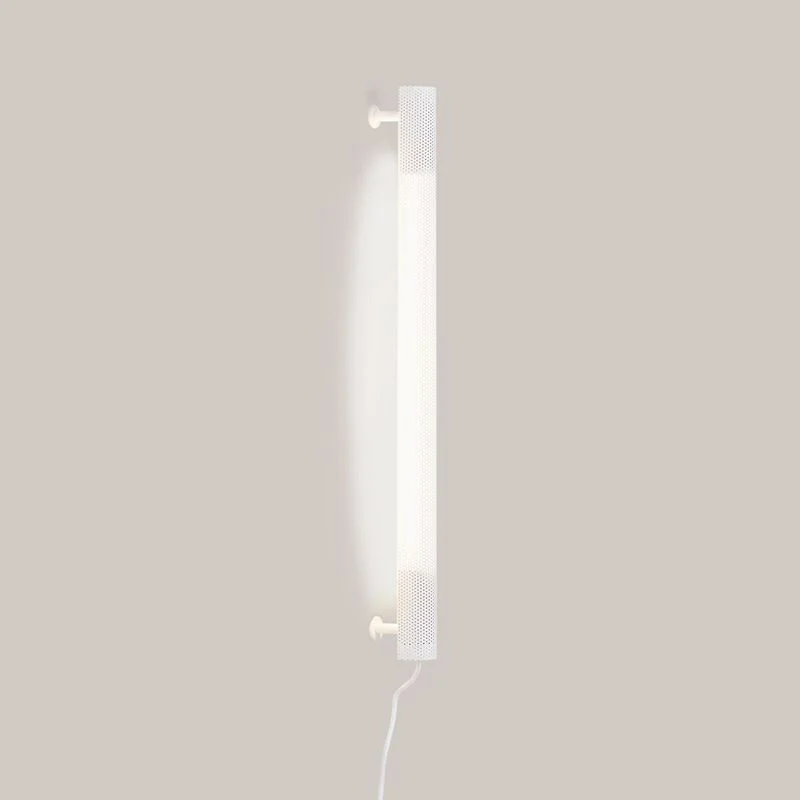 Nuad Radent Wall Lamp