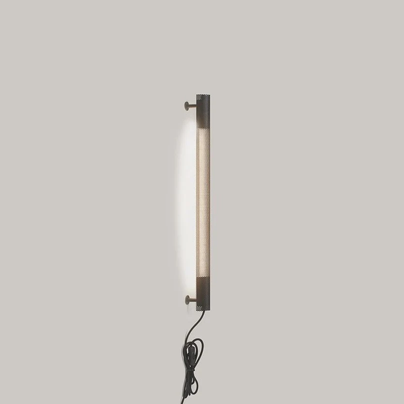 Nuad Radent Wall Lamp