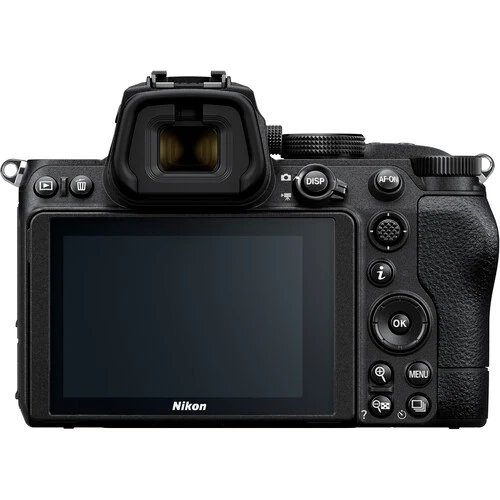 Nikon Z5 + NIKKOR Z 24-70mm f/4 S