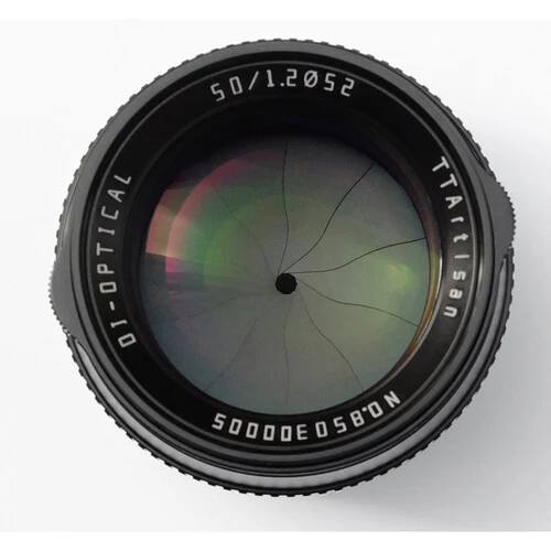 TTartisan 50mm f/1.2 Fuji X Monture