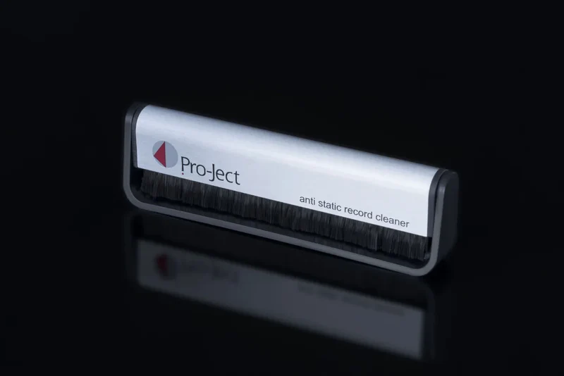 Pro-ject Brush It