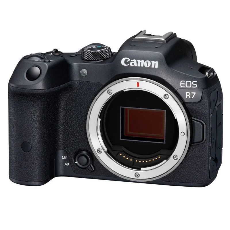 Canon EOS R7 boitier + RF-S 18-150mm f/3.5-6.3 IS STM