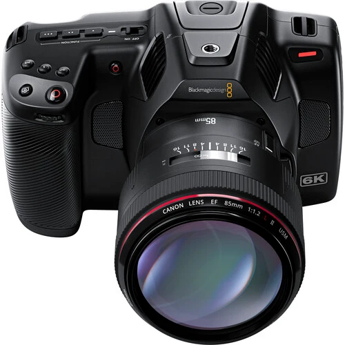 Blackmagic Pocket Cinema Appareil photo 6K Pro