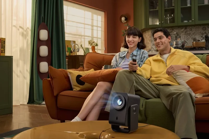 TCL Smart Projector C1