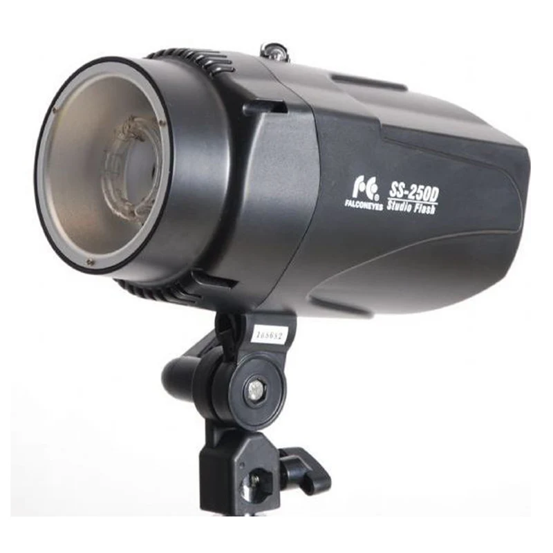 Falcon Eyes Flash De Studio SS-250D