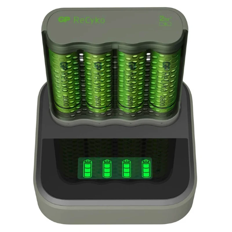 GP Chargeur de batterie USB M451 + 4x piles ReCyko AA 2600mAh + station d'accueil