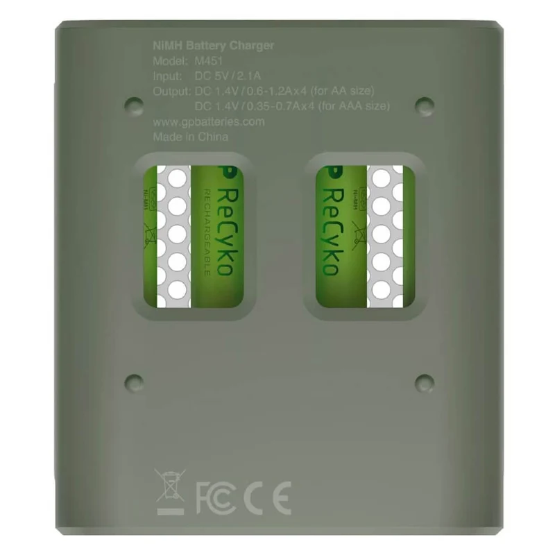 GP Chargeur de batterie USB M451 + 4x piles ReCyko AA 960mAh