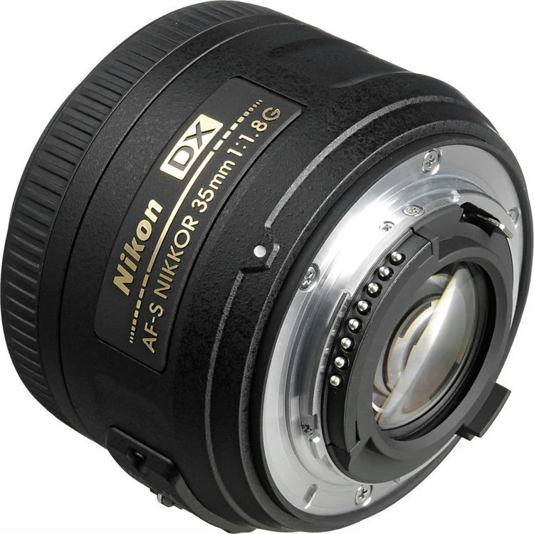 Nikon Nikkor AF-S 35mm f/1.8 G DX
