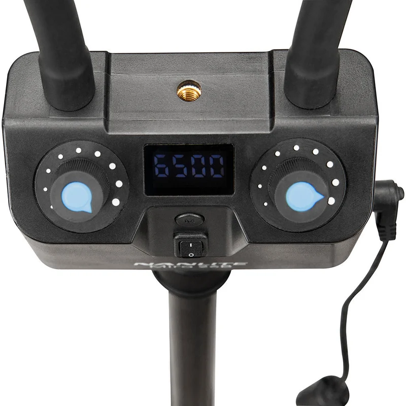 Nanlite Mira 26B Beauty Light (avec Pied de Lampe)