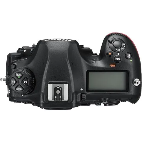Nikon D850 Boîtier Nu + 24-120mm f/4.0 VR II Nano