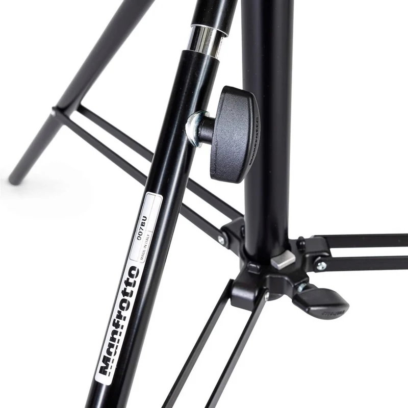 Manfrotto (007BU) Grand pied lumière aluminium