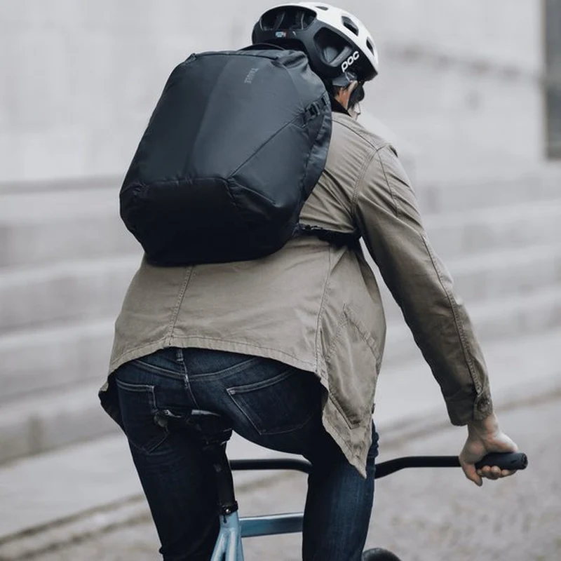 Thule Tact Sac à dos 21 L, noir