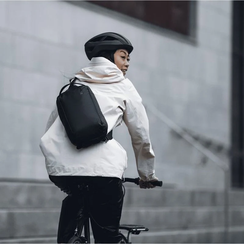 Thule Tact Sling 8L, noir