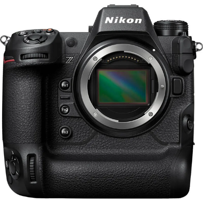 Nikon Z9 Appareil Photo Hybride + 24-120mm f/4.0 S