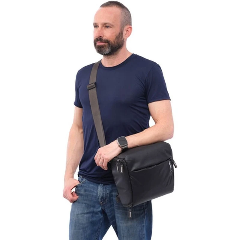 Shimoda Toploader Sac à muselière - Moyen - Noir - 520-402