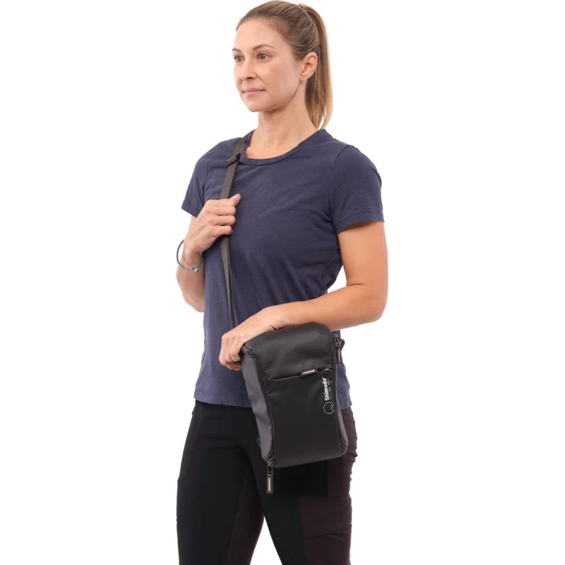 Shimoda Toploader Sac à muselière - Petit - noir - 520-400
