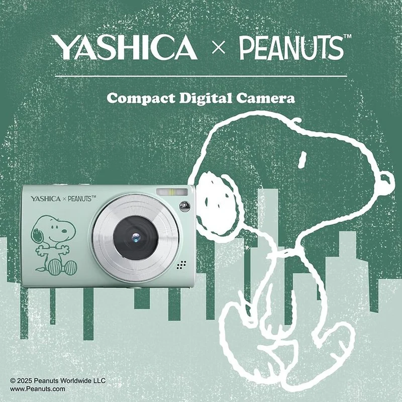 Yashica DP100 Yashica x Peanuts sauge