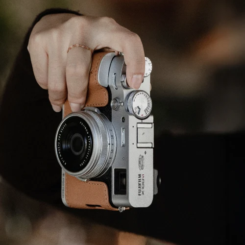 PGYTECH Cuir Appareil Photo Étui pour Fujifilm X100VI – Clay Marron